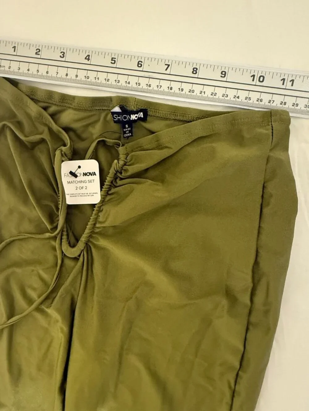 FASHION NOVA OLIVE GREEN RUCHED CROP TOP WIDE LEG KEYHOLE PANTS 2PC SET WOMENS S